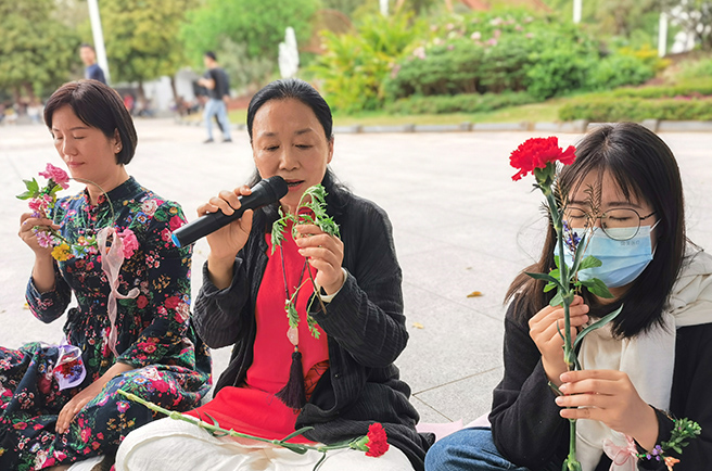 龙8国际女神节海珠湖公园康养运动回首